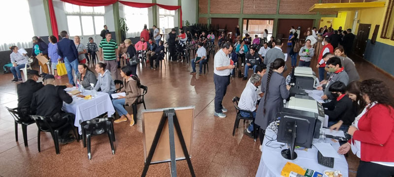 Consulado de Puerto Iguazú propició jornada de actualización documental en Wanda