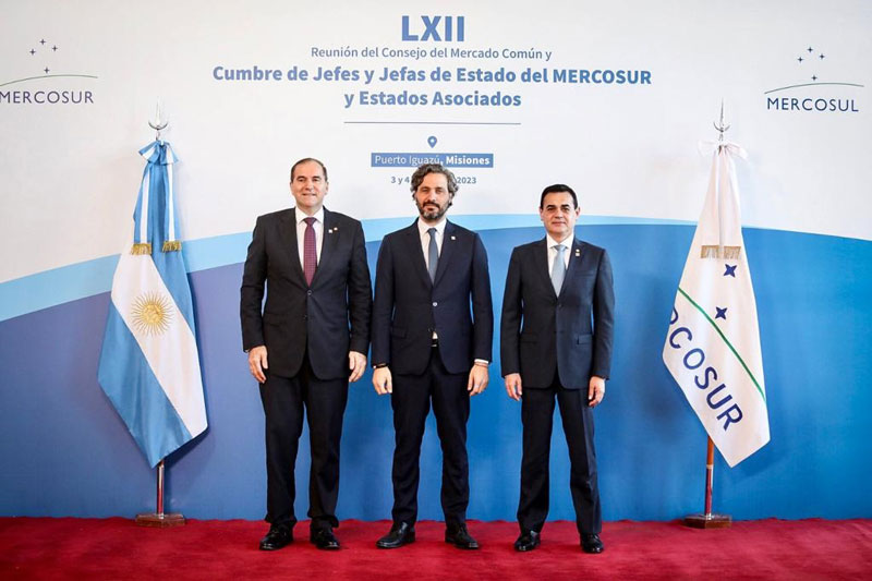 MERCOSUR: Paraguay ratifica apoyo al bloque y critica trabas a circulación de bienes y a la libre navegabilidad de ríos internacionales 