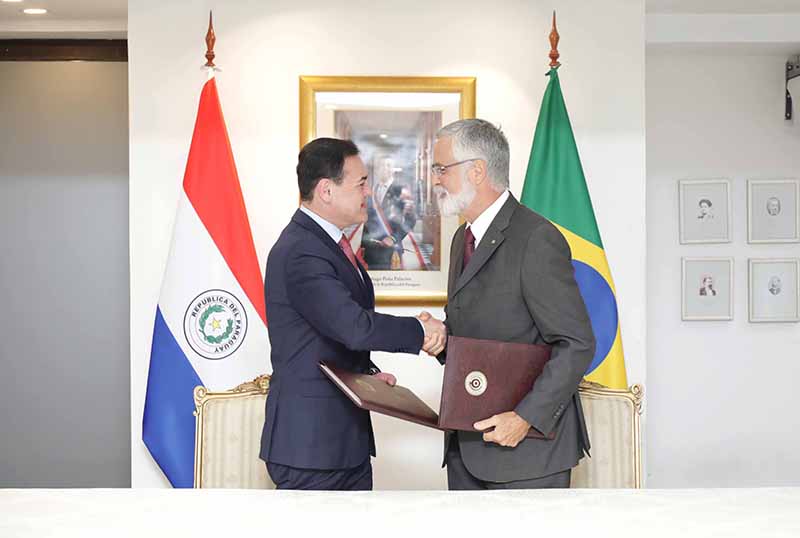 Paraguay y Brasil firman acuerdos para implementación de proyectos de cooperación