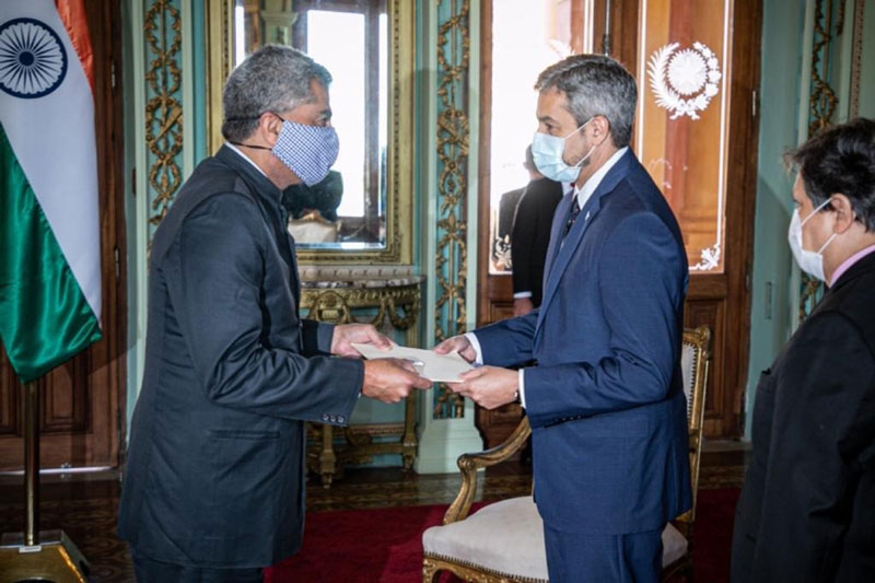 Presidente Abdo Benítez recibió las Cartas Credenciales del embajador de la India residente en Paraguay