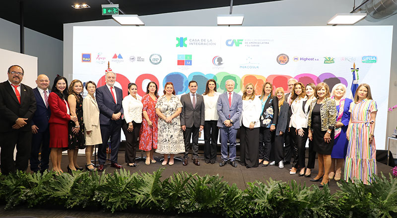 Canciller participa de apertura del encuentro de Mujeres Empresarias del Mercosur 