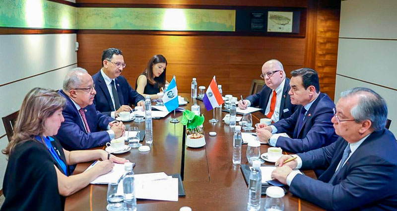Cancilleres de Paraguay y Guatemala analizan agenda bilateral