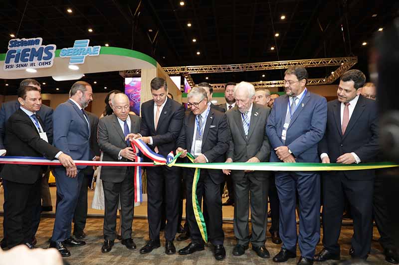 Altas autoridades de Paraguay y Brasil abren 15º edición de expo que busca potenciar colaboración comercial